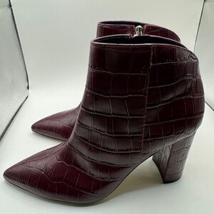 New with defects Marc Fisher Women's Unno Croc-Embossed Booties Size 7.5 $175